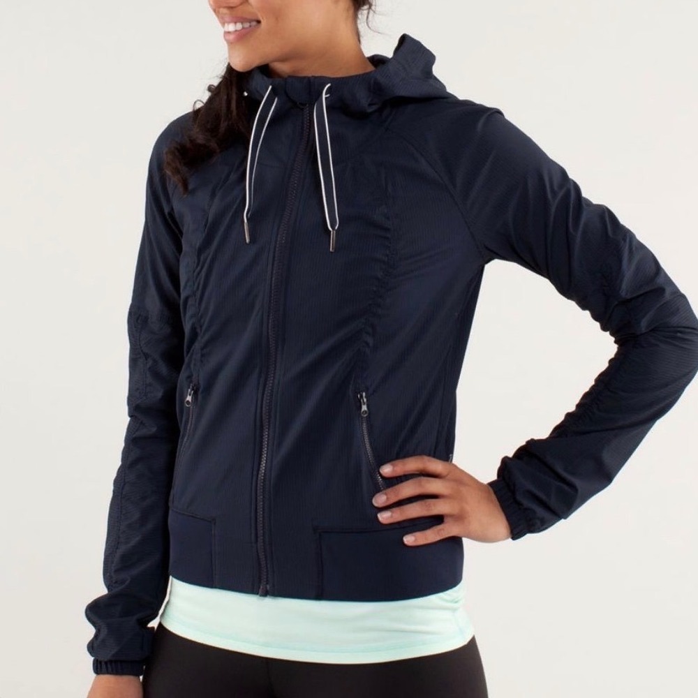 Lululemon Dance Studio Jacket Navy Blue Full Zip Hooded Swift Pinstripe Size 6